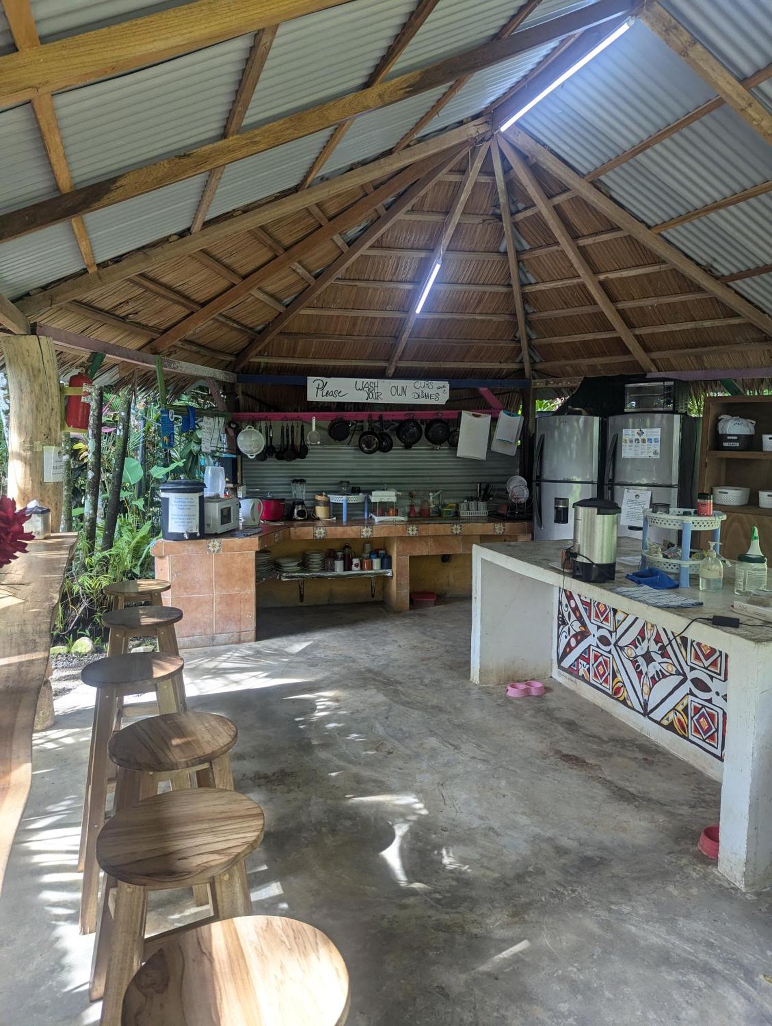 Tasty Dayz Hostel Puerto Viejo de Talamanca المظهر الخارجي الصورة